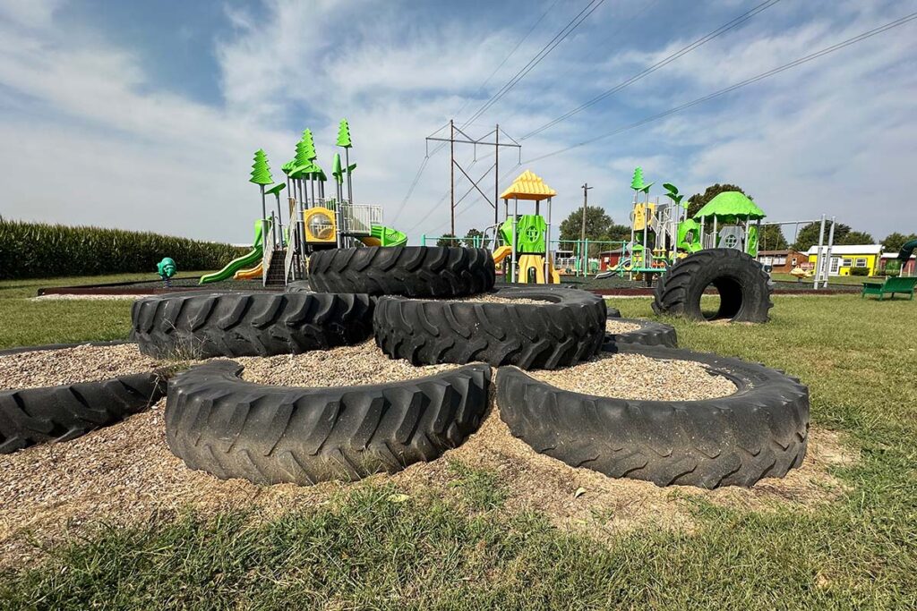 Liberty Corn Maze Tire Mountain